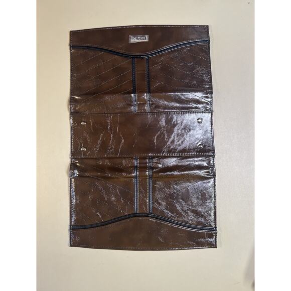 Miche Classic Hayley Purse Insert With 4 Interchangeable Magnetic Covers - Picture 11 of 16